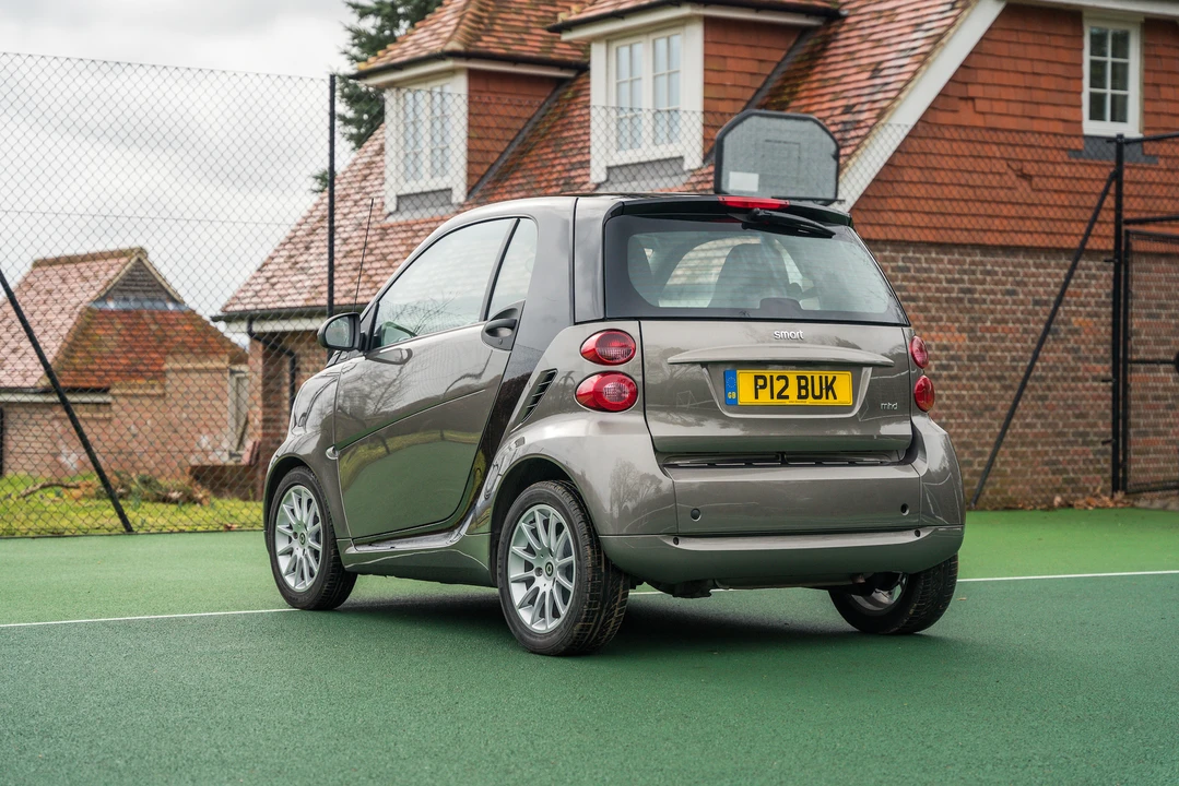 2011 Smart Fortwo 2nd Gen - Image 20 of 31