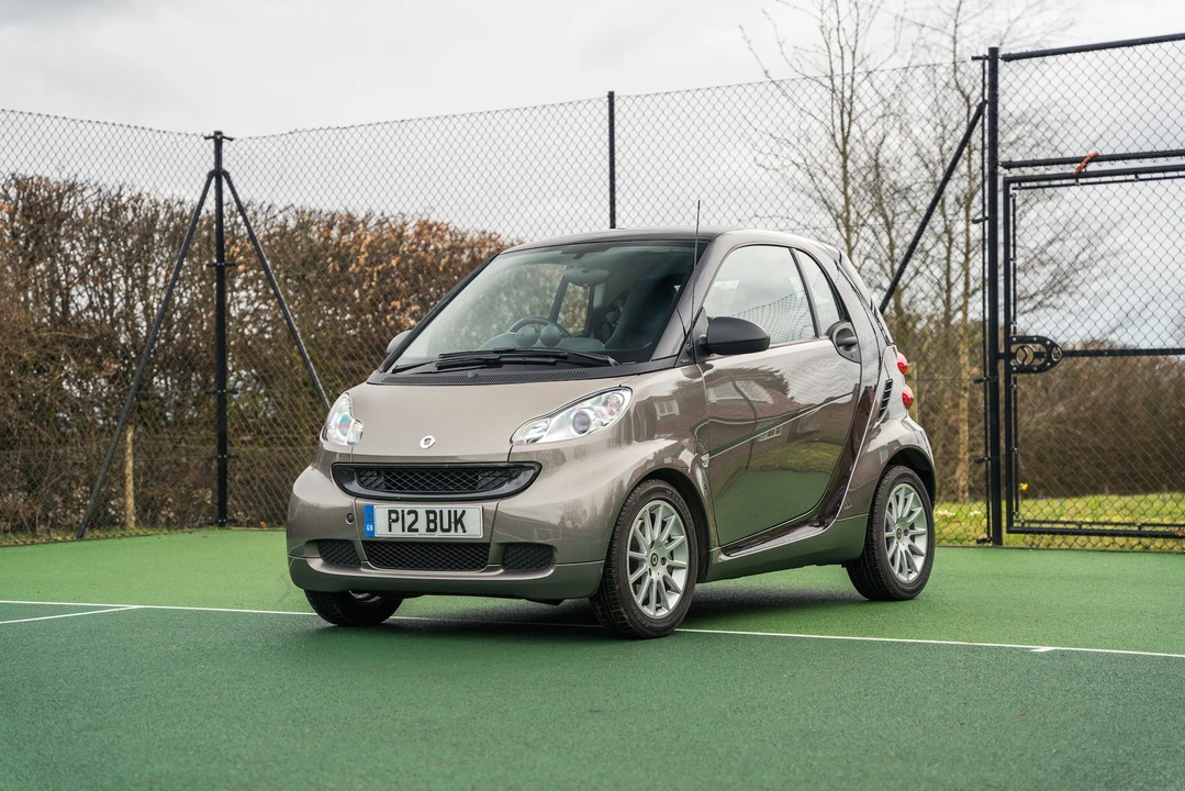 2011 Smart Fortwo 2nd Gen - Image 12 of 31