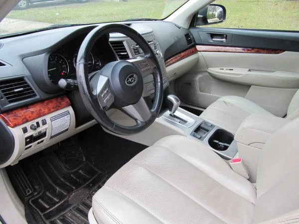 2011 Subaru Outback 5th Gen - Image 9 of 20
