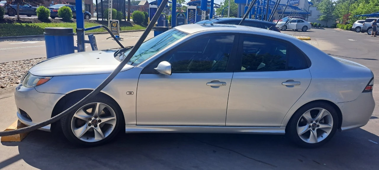 2011 Saab 9-3 2nd Gen - Image 3 of 7