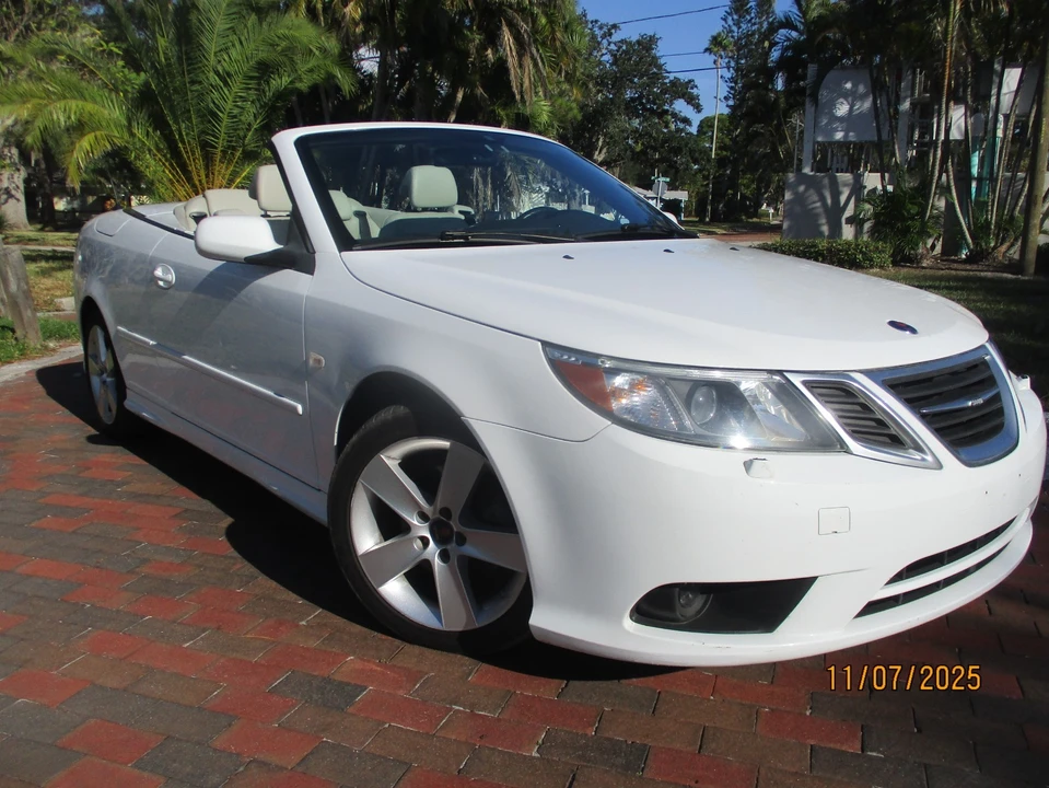 2011 Saab 9-3 2nd Gen - Image 2 of 13