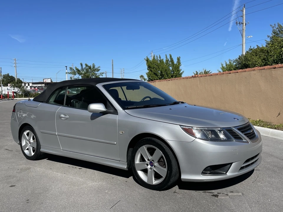 2011 Saab 9-3 2nd Gen - Image 7 of 31