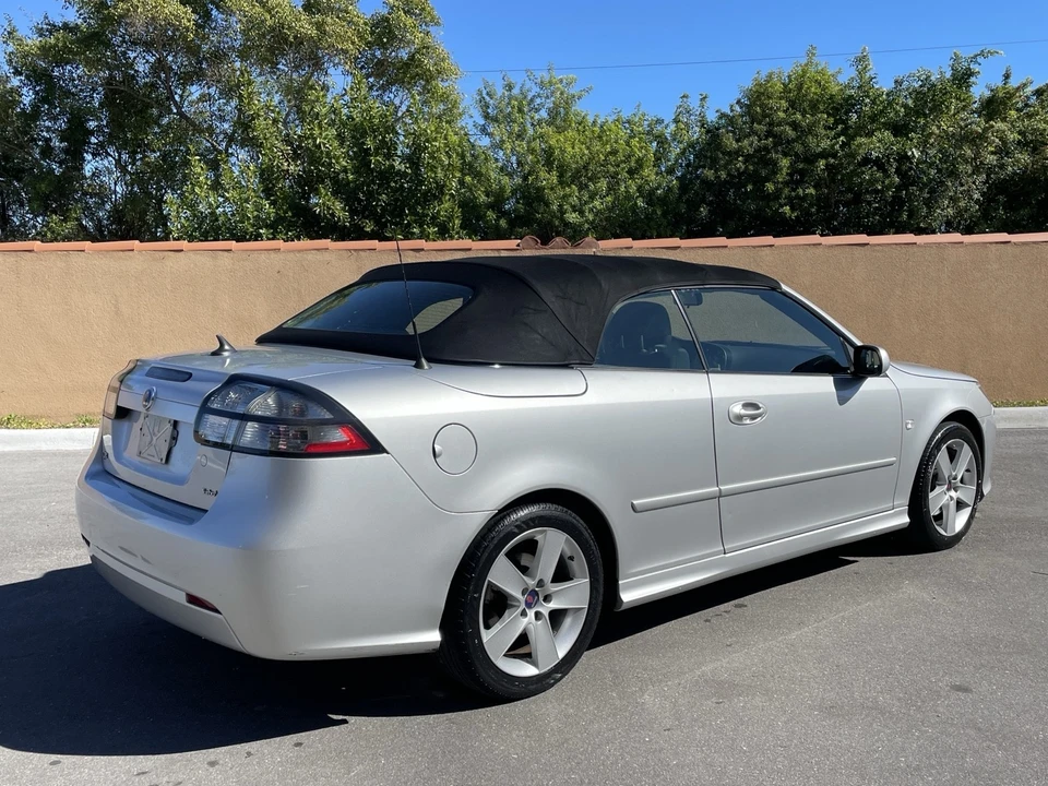 2011 Saab 9-3 2nd Gen - Image 12 of 31