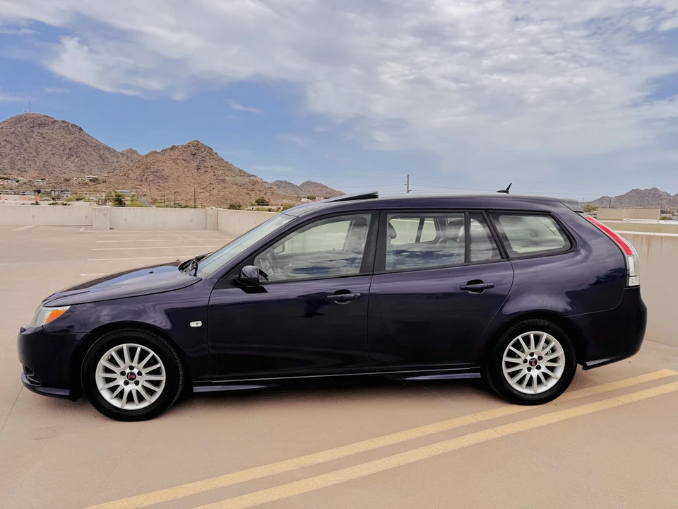 2011 Saab 9-3 2nd Gen - Image 7 of 31