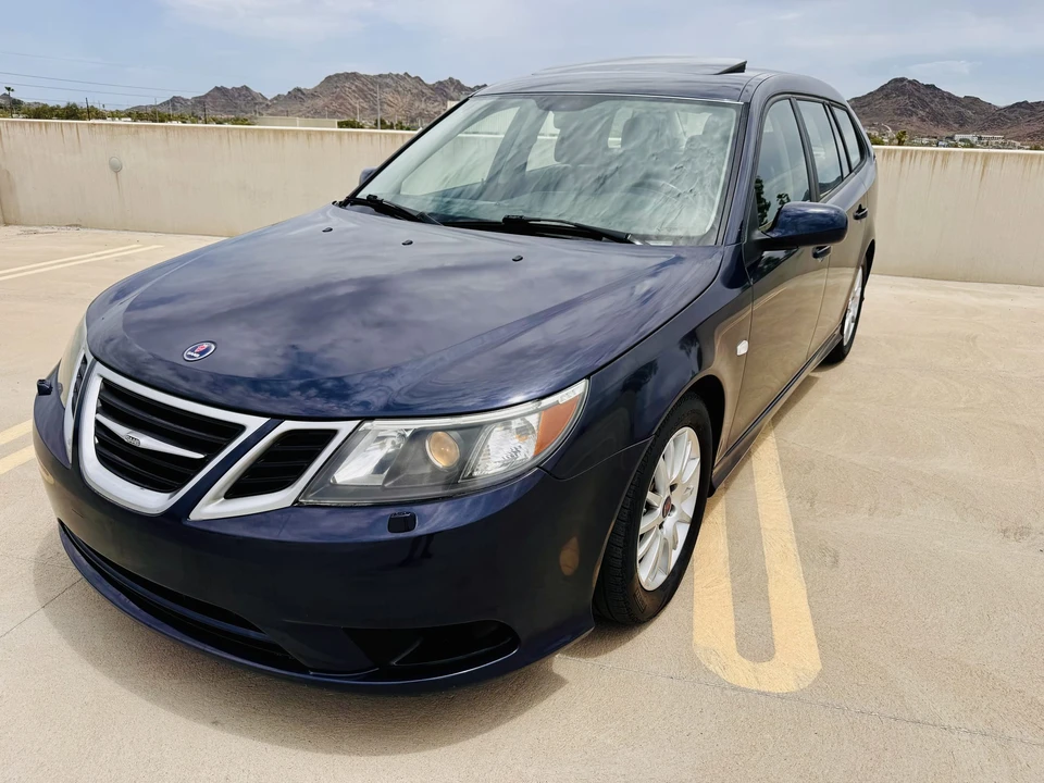 2011 Saab 9-3 2nd Gen - Image 2 of 31
