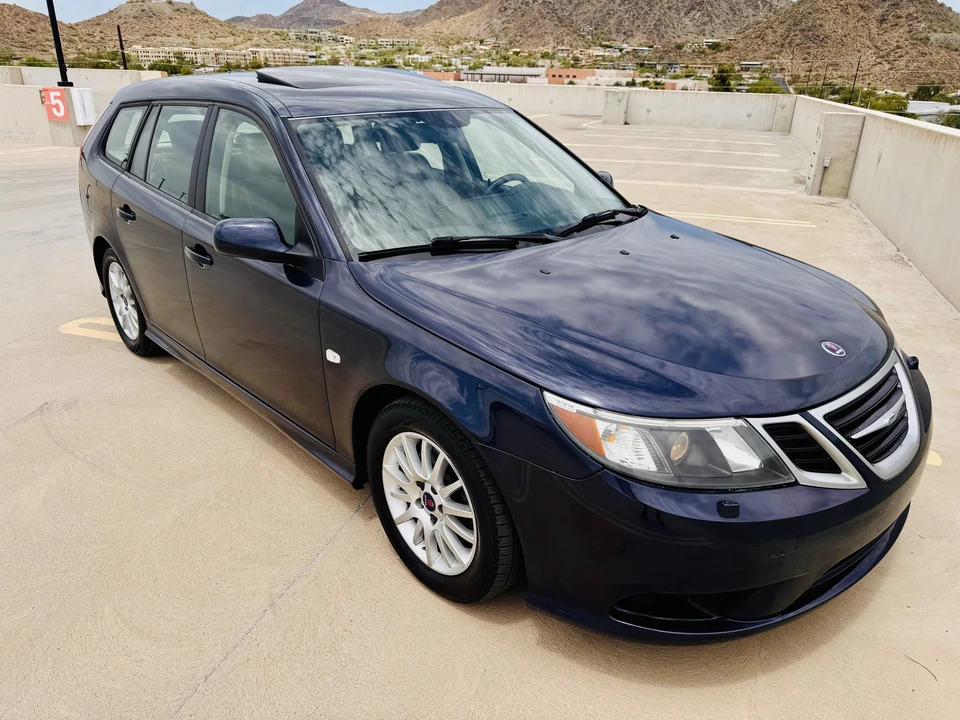 2011 Saab 9-3 2nd Gen - Image 25 of 31