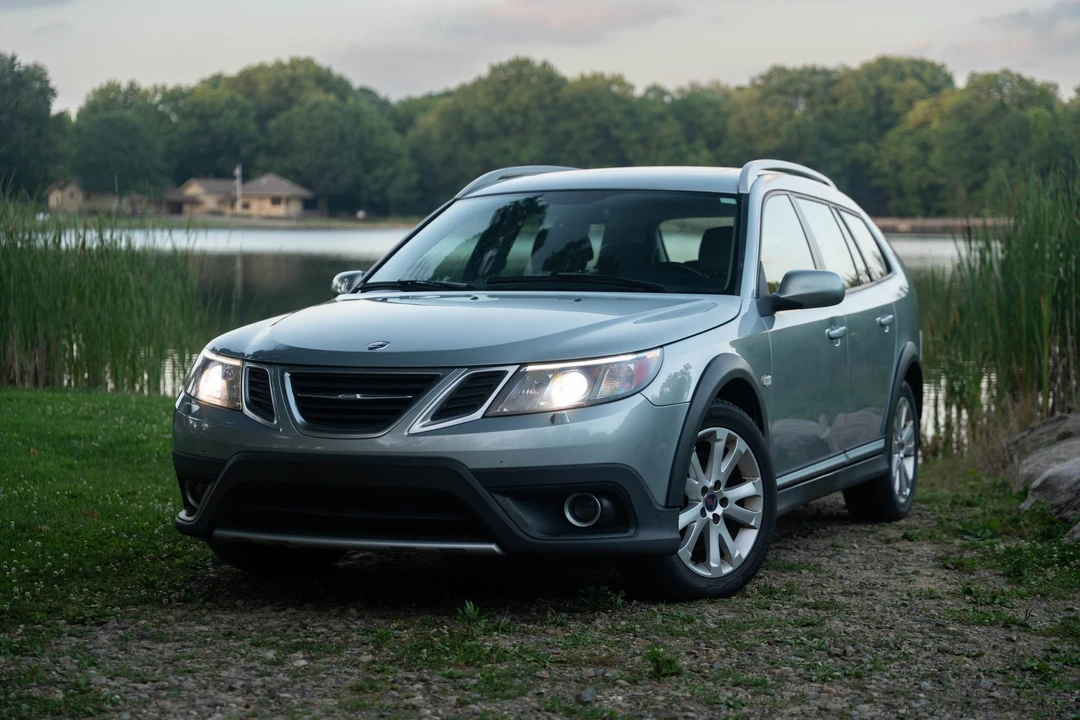 2011 Saab 9-3 2nd Gen - Image 10 of 31