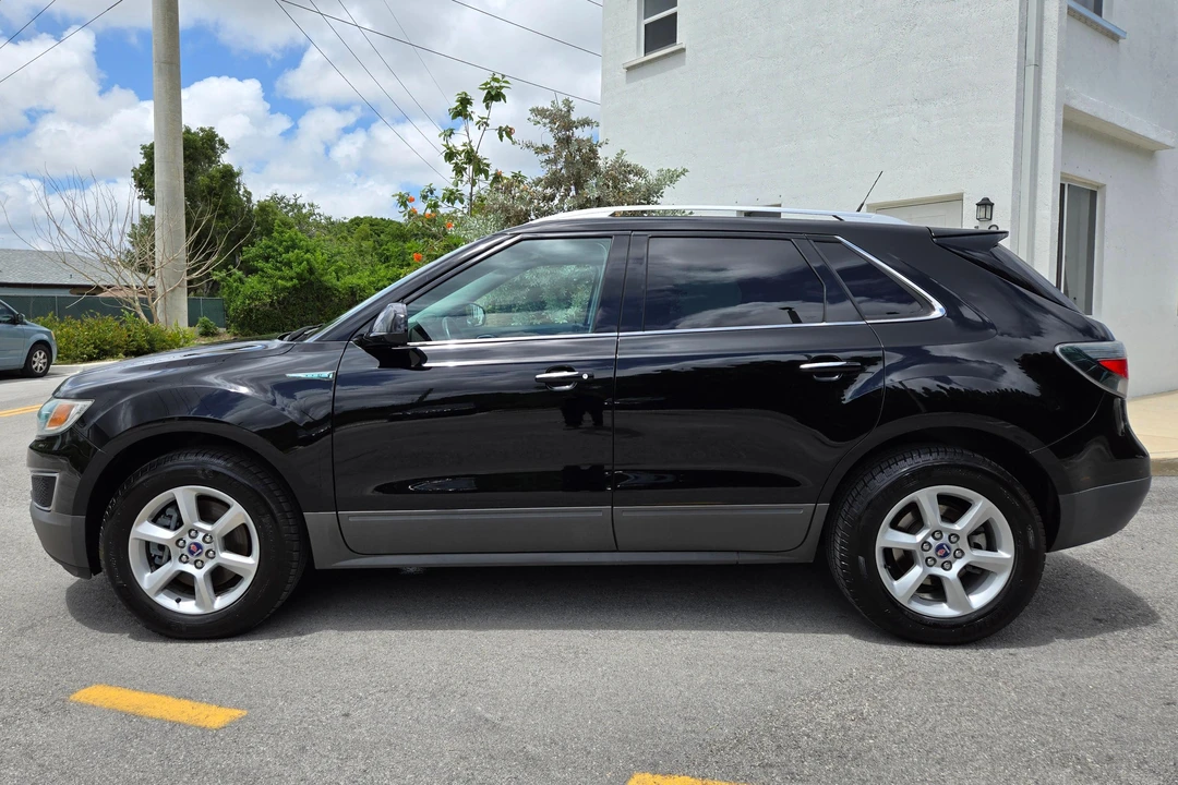 2011 Saab 9-4X - Image 3 of 31