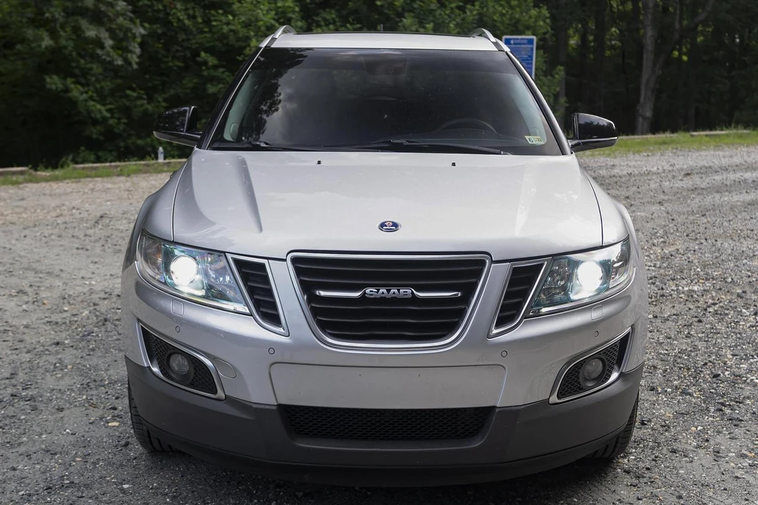 2011 Saab 9-4X - Image 2 of 29