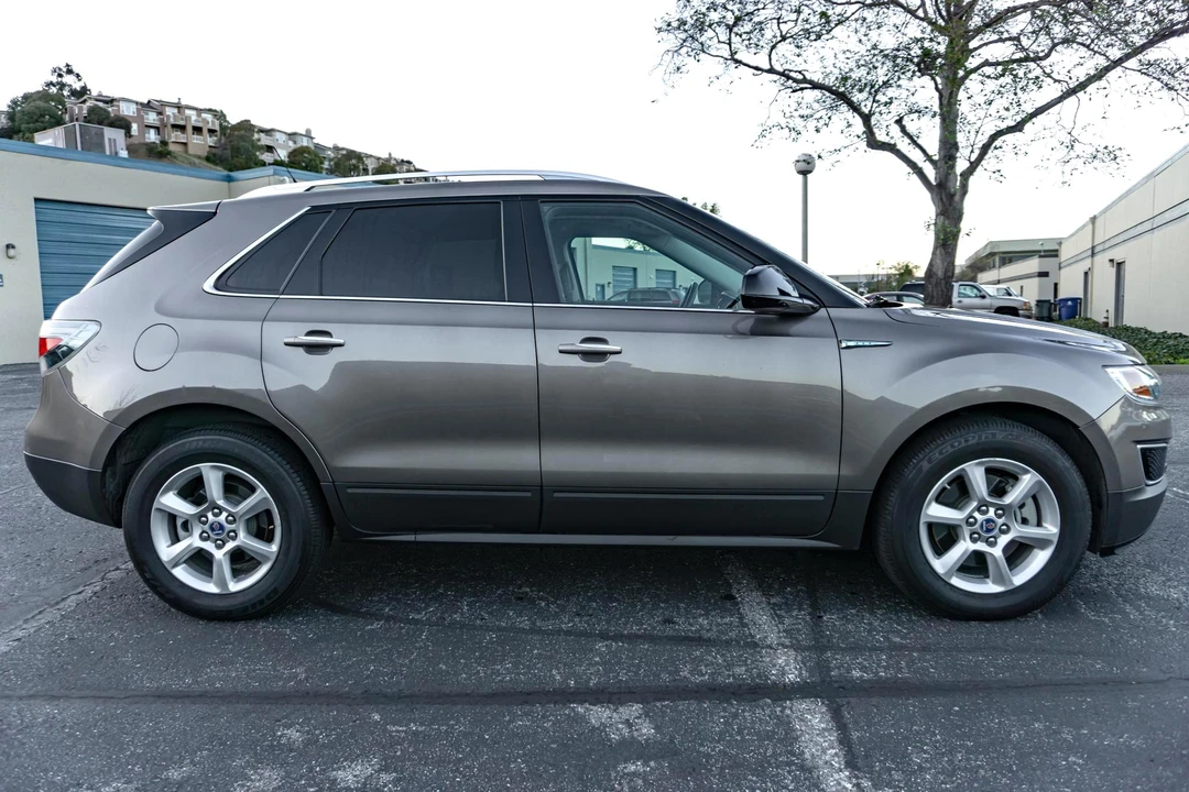 2011 Saab 9-4X - Image 3 of 31