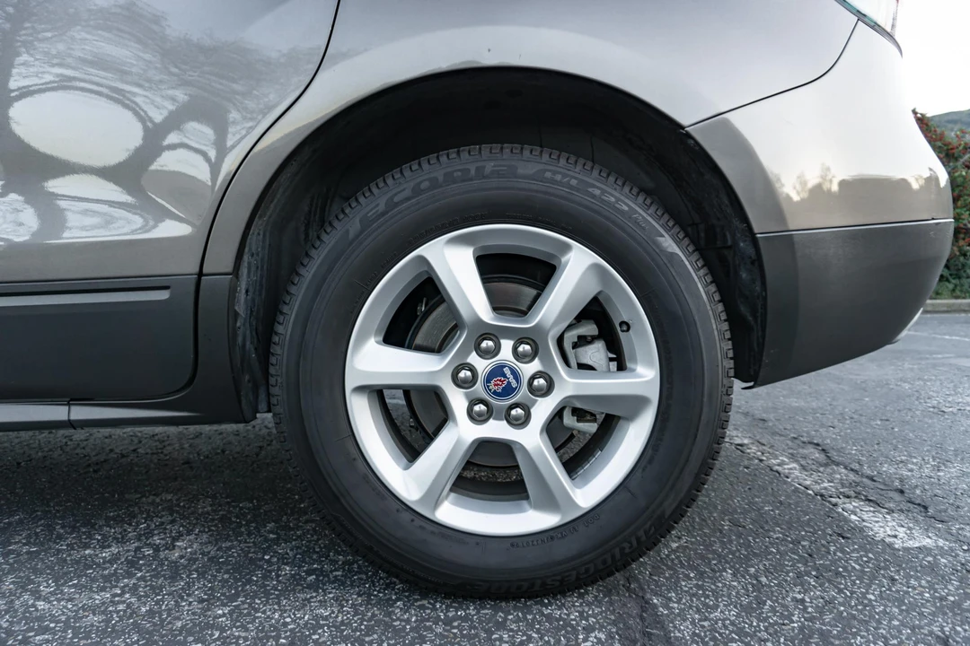 2011 Saab 9-4X - Image 16 of 31