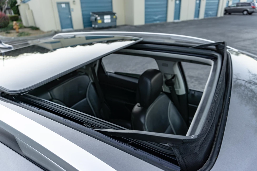 2011 Saab 9-4X - Image 10 of 31