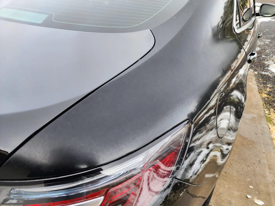 2011 Saab 9-5 2nd Gen - Image 28 of 31