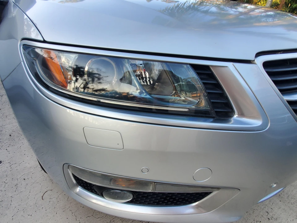 2011 Saab 9-5 2nd Gen - Image 11 of 31