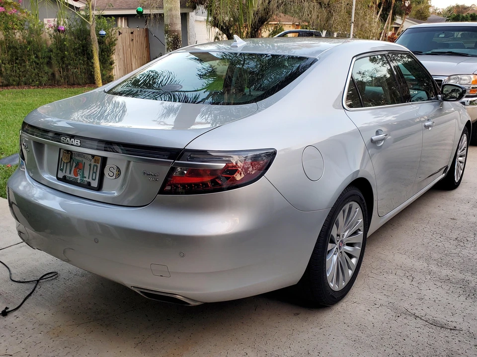 2011 Saab 9-5 2nd Gen - Image 8 of 31