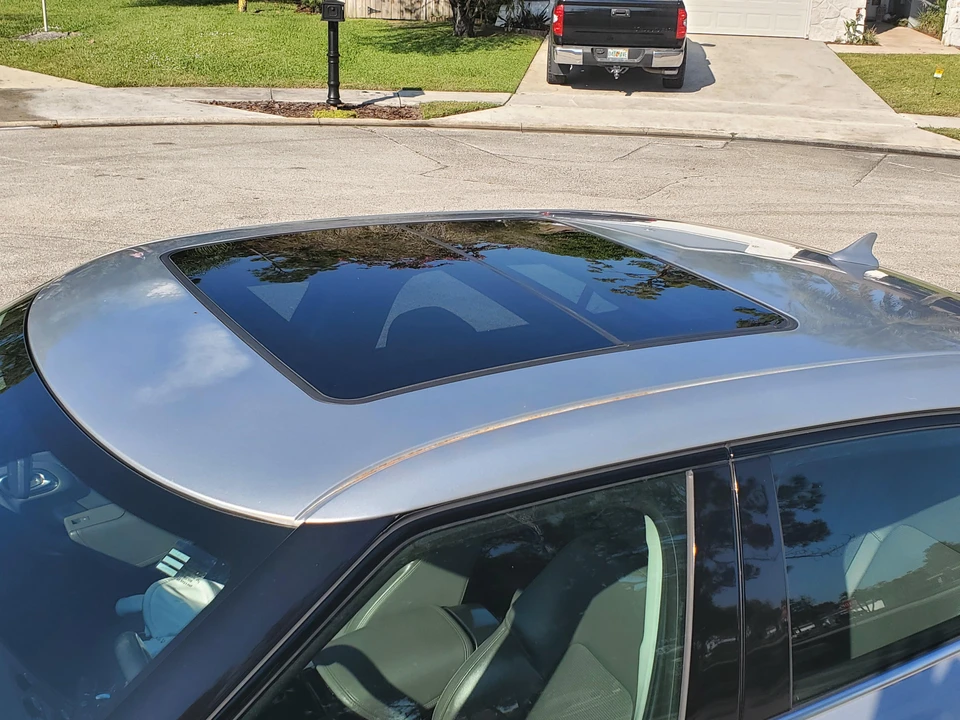 2011 Saab 9-5 2nd Gen - Image 15 of 31