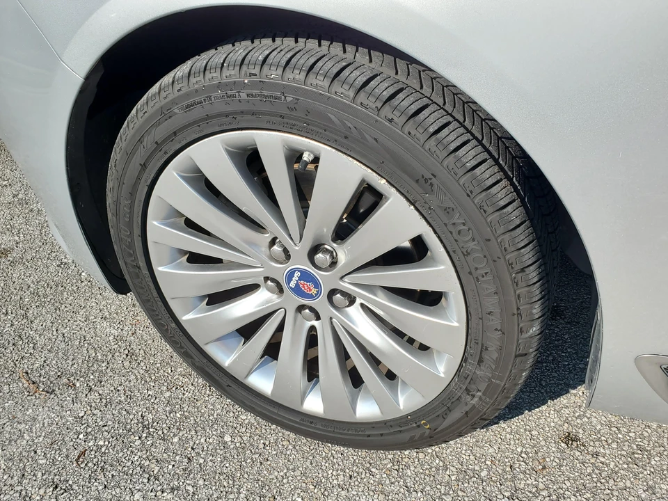 2011 Saab 9-5 2nd Gen - Image 31 of 31