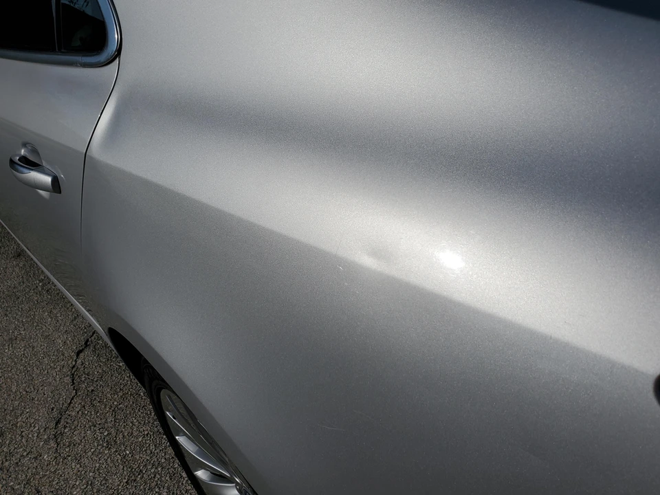 2011 Saab 9-5 2nd Gen - Image 26 of 31