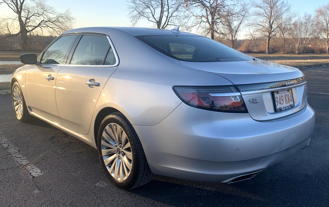 2011 Saab 9-5 2nd Gen - Image 4 of 6