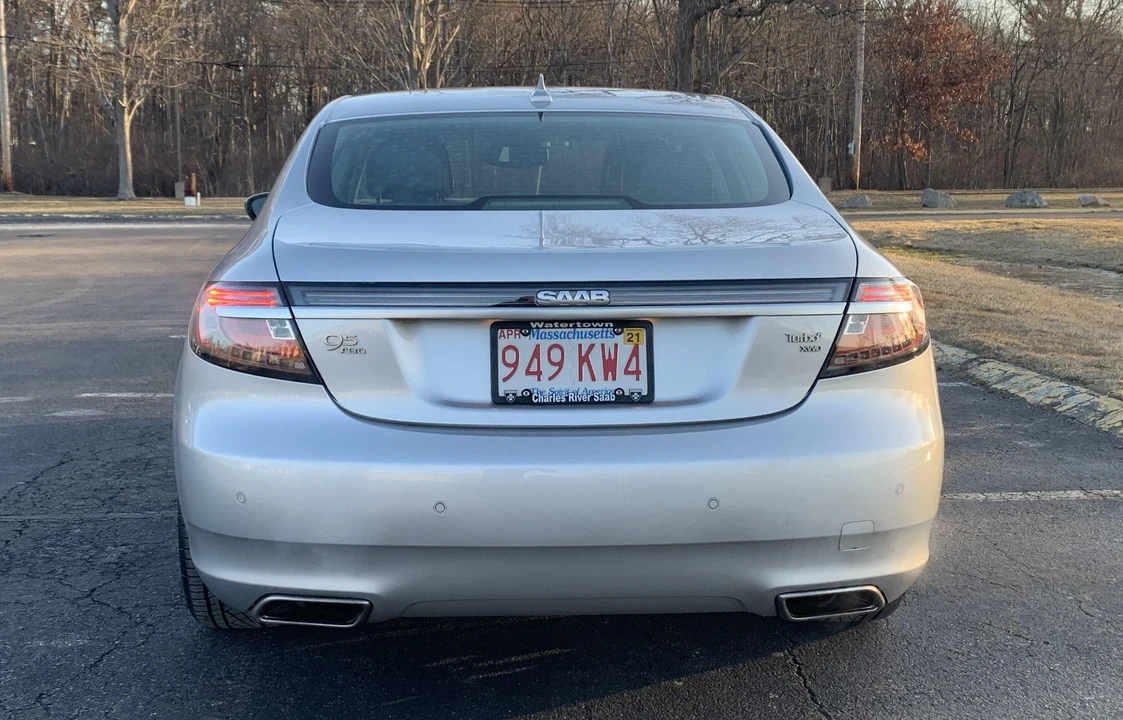 2011 Saab 9-5 2nd Gen - Image 5 of 6