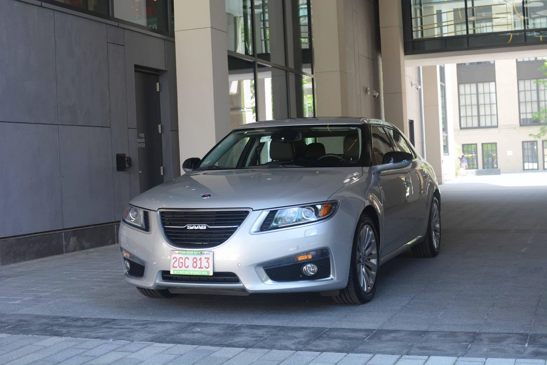 2011 Saab 9-5 2nd Gen - Image 7 of 29