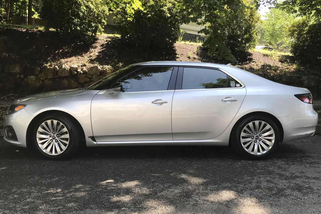 2011 Saab 9-5 2nd Gen - Image 3 of 29