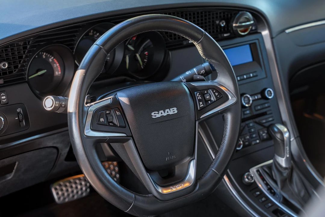 2011 Saab 9-5 2nd Gen - Image 25 of 31