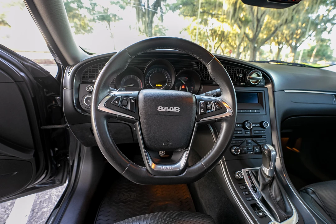 2011 Saab 9-5 2nd Gen - Image 26 of 31
