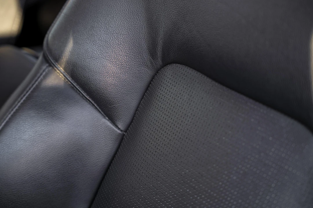2011 Saab 9-5 2nd Gen - Image 21 of 31
