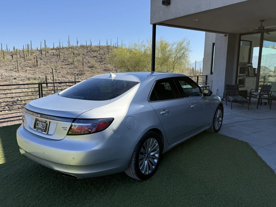2011 Saab 9-5 2nd Gen - Image 13 of 31