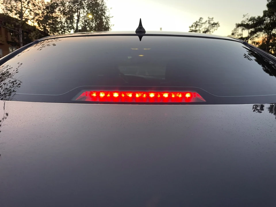 2011 Saab - Image 31 of 31