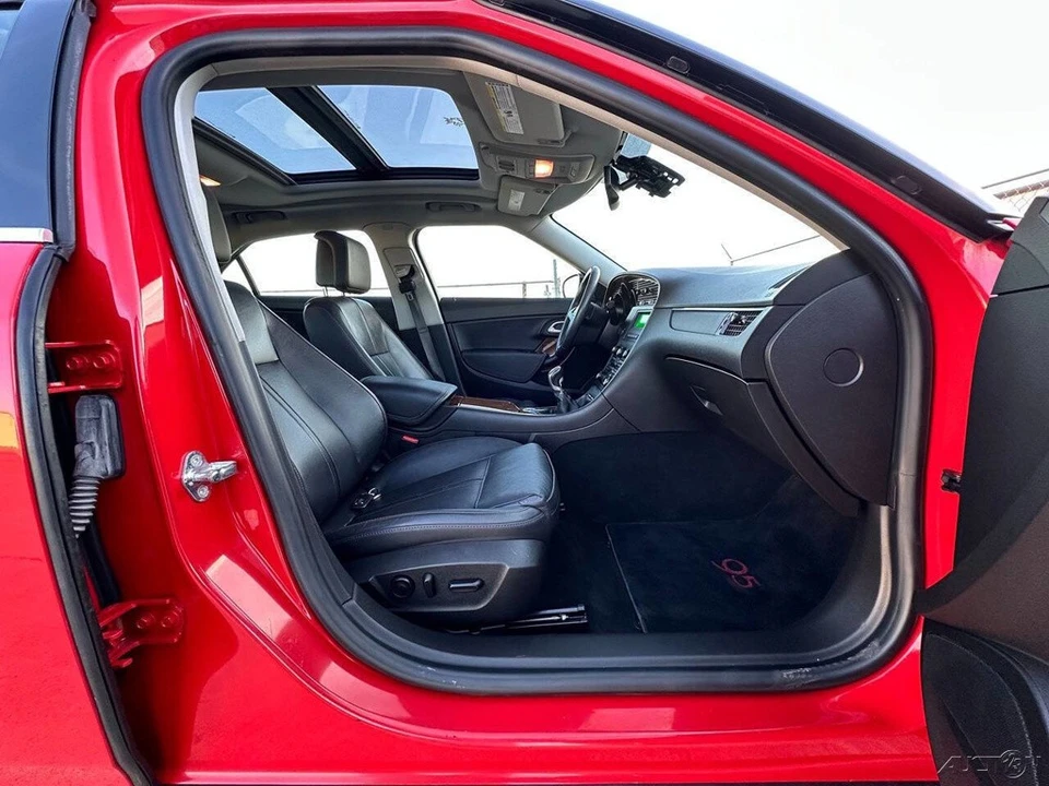 2011 Saab 9-5 2nd Gen - Image 14 of 21
