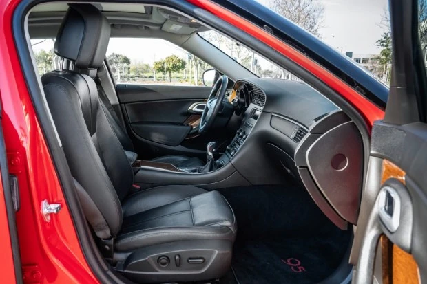 2011 Saab 9-5 2nd Gen - Image 4 of 8