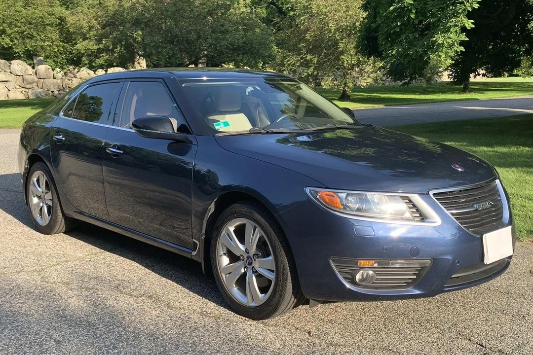 2011 Saab 9-5 2nd Gen - Image 3 of 9