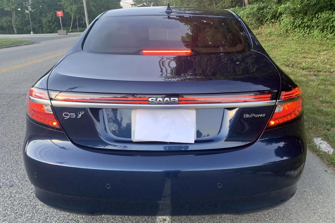 2011 Saab 9-5 2nd Gen - Image 5 of 9