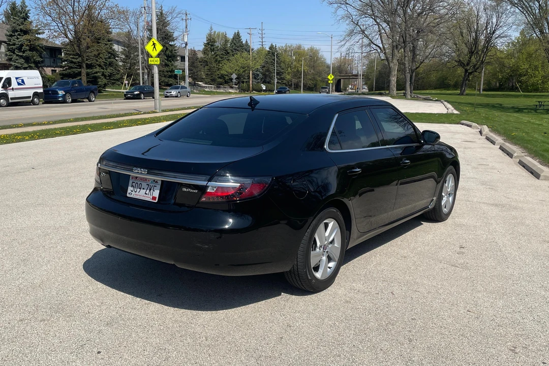 2011 Saab 9-5 2nd Gen - Image 16 of 31