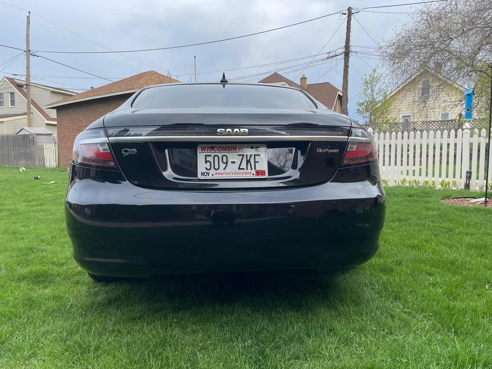 2011 Saab 9-5 2nd Gen - Image 15 of 31