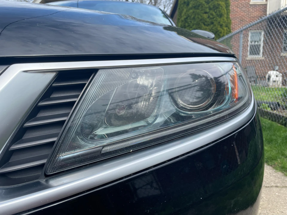 2011 Saab 9-5 2nd Gen - Image 24 of 31