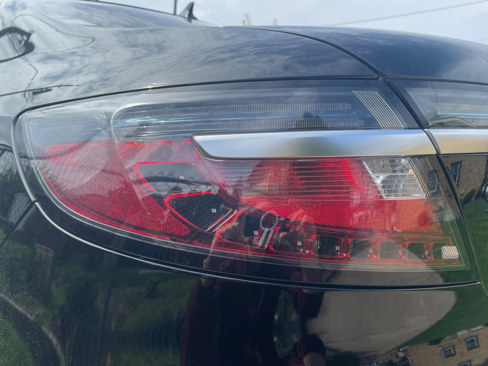 2011 Saab 9-5 2nd Gen - Image 29 of 31