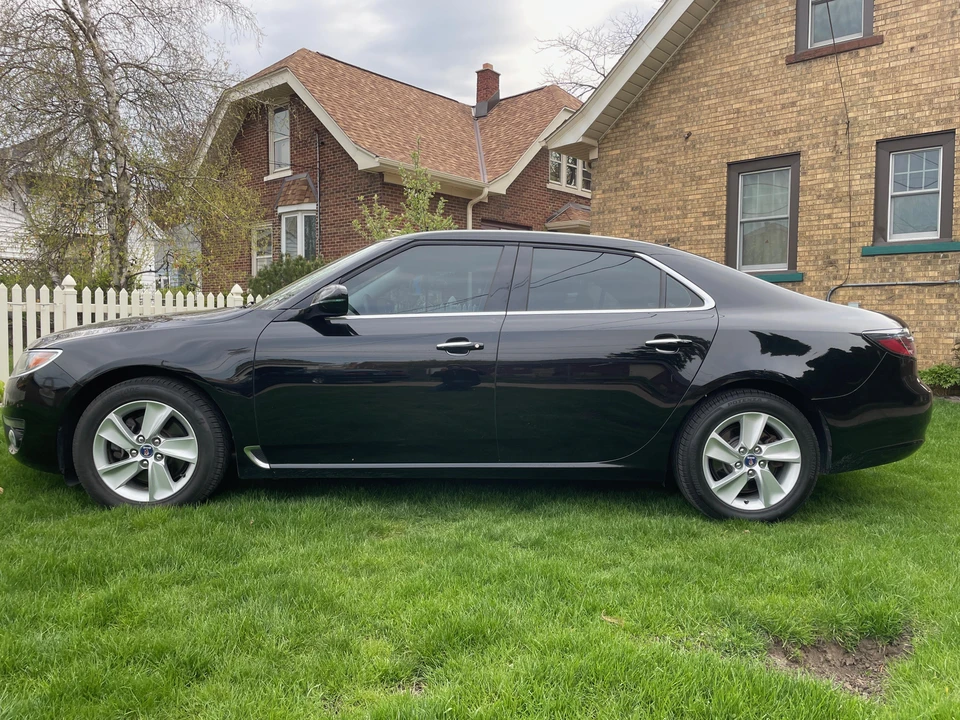 2011 Saab 9-5 2nd Gen - Image 10 of 31