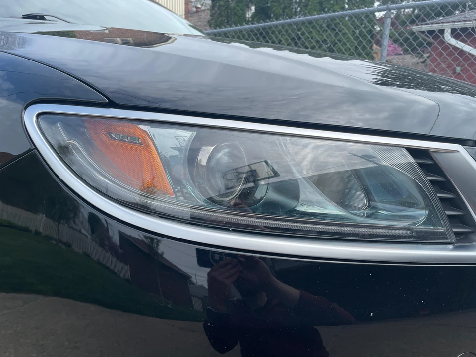 2011 Saab 9-5 2nd Gen - Image 23 of 31
