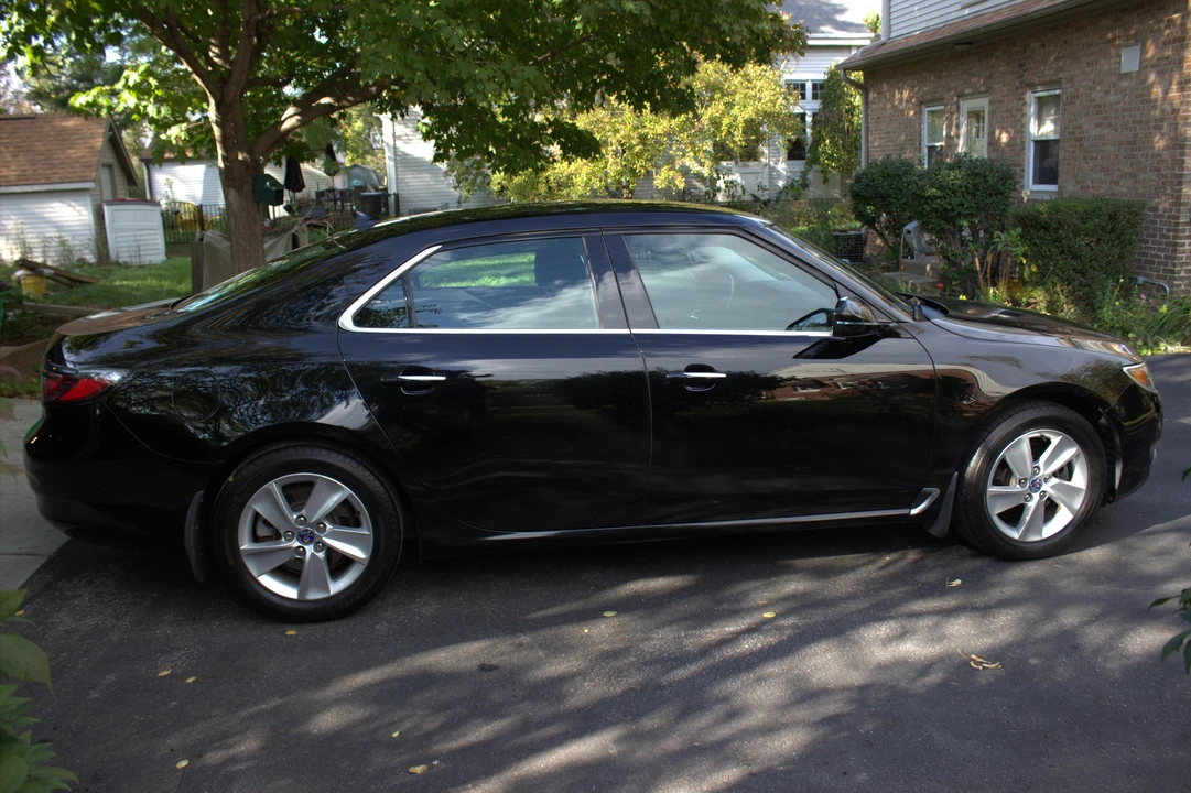 2011 Saab 9-5 2nd Gen - Image 16 of 25