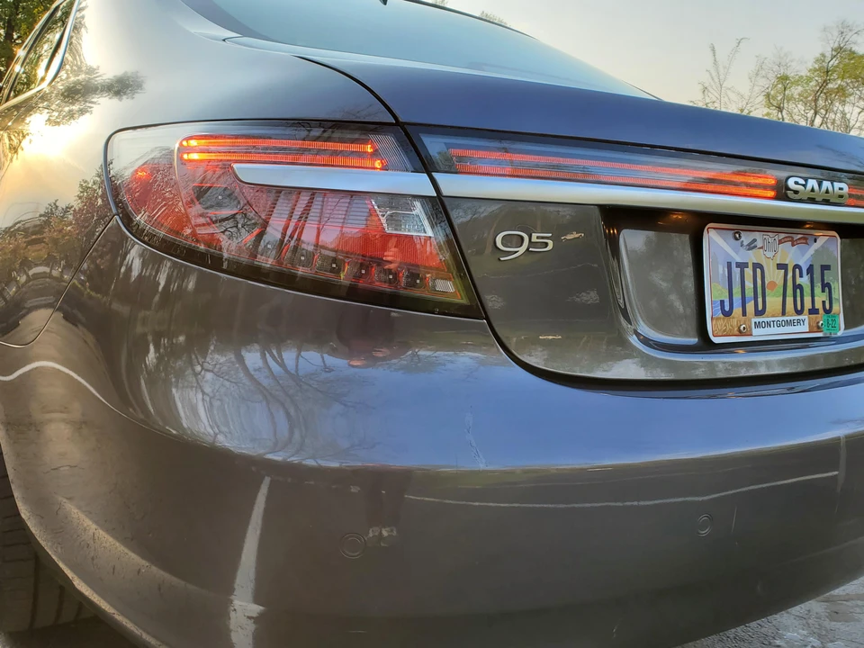 2011 Saab 9-5 2nd Gen - Image 23 of 31