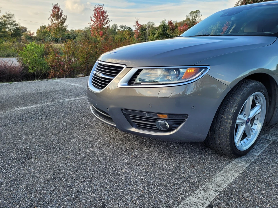 2011 Saab 9-5 2nd Gen - Image 18 of 31