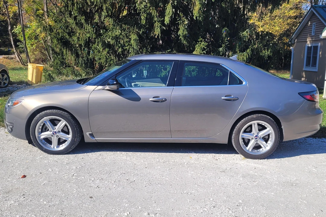 2011 Saab 9-5 2nd Gen - Image 3 of 31