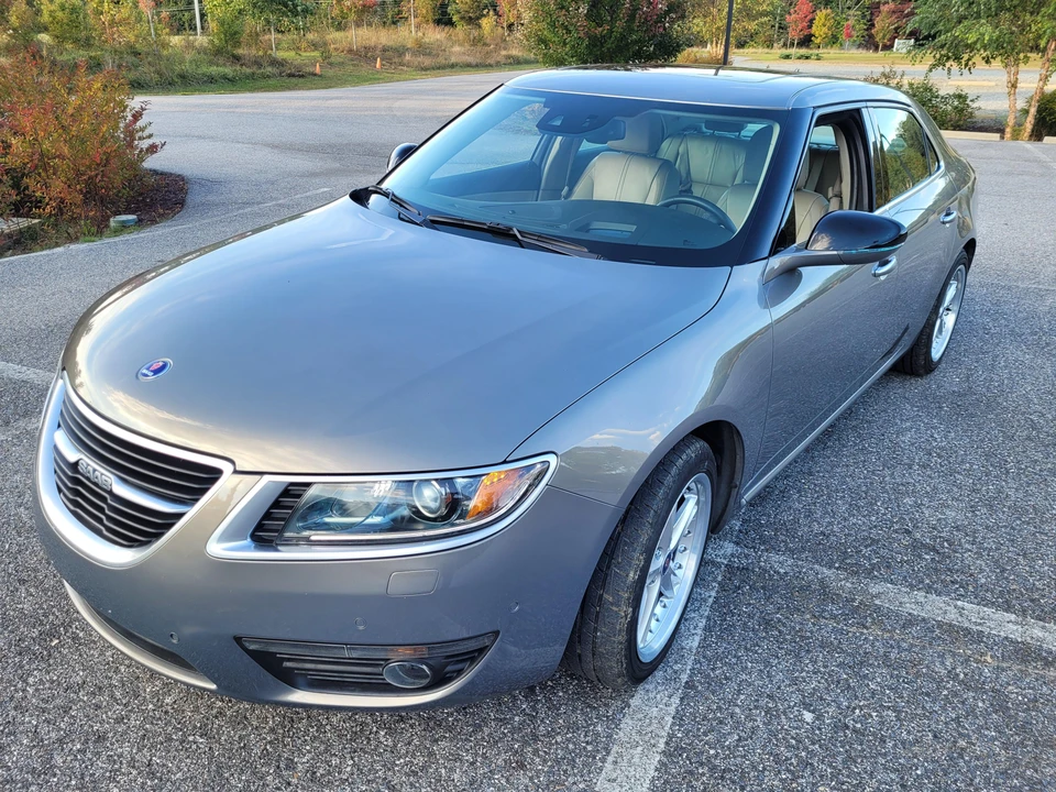 2011 Saab 9-5 2nd Gen - Image 9 of 31