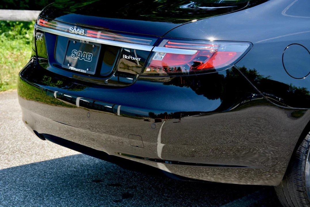 2011 Saab 9-5 2nd Gen - Image 28 of 31