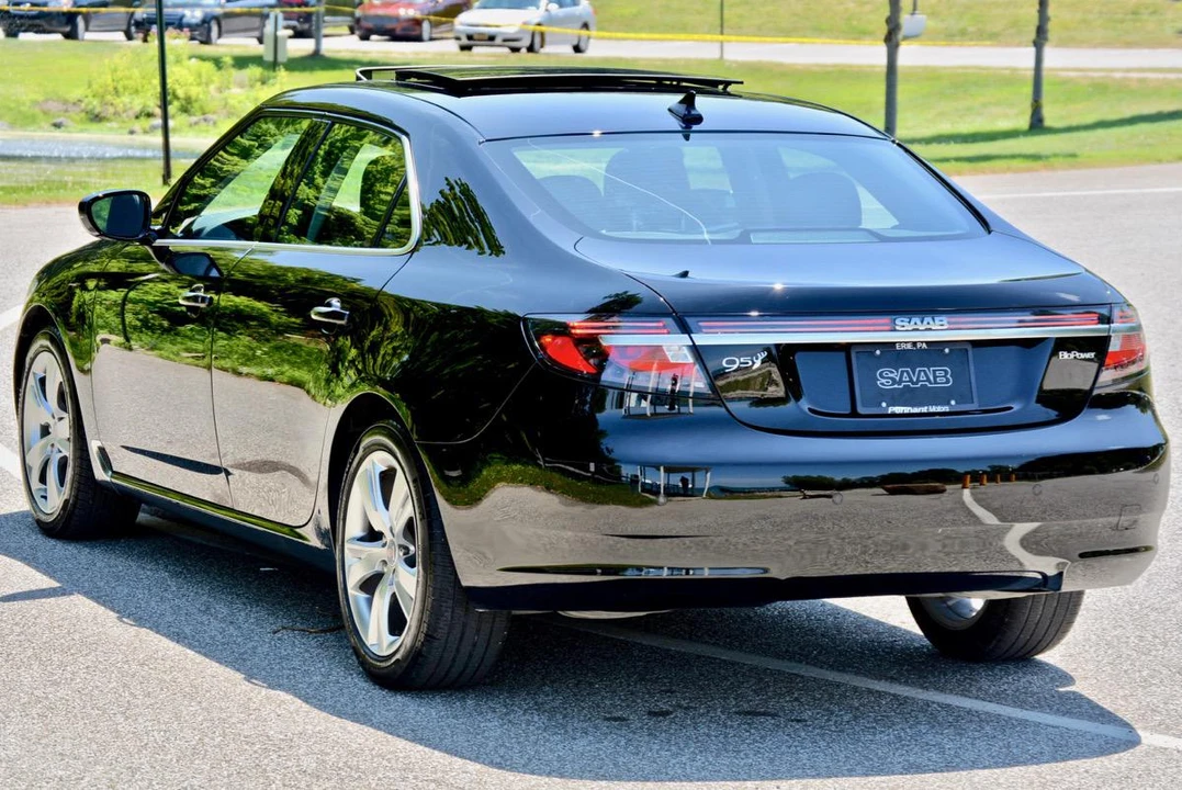2011 Saab 9-5 2nd Gen - Image 5 of 31