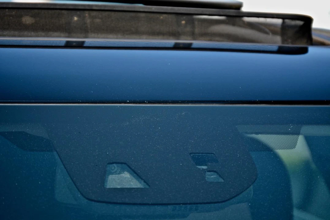 2011 Saab 9-5 2nd Gen - Image 16 of 31