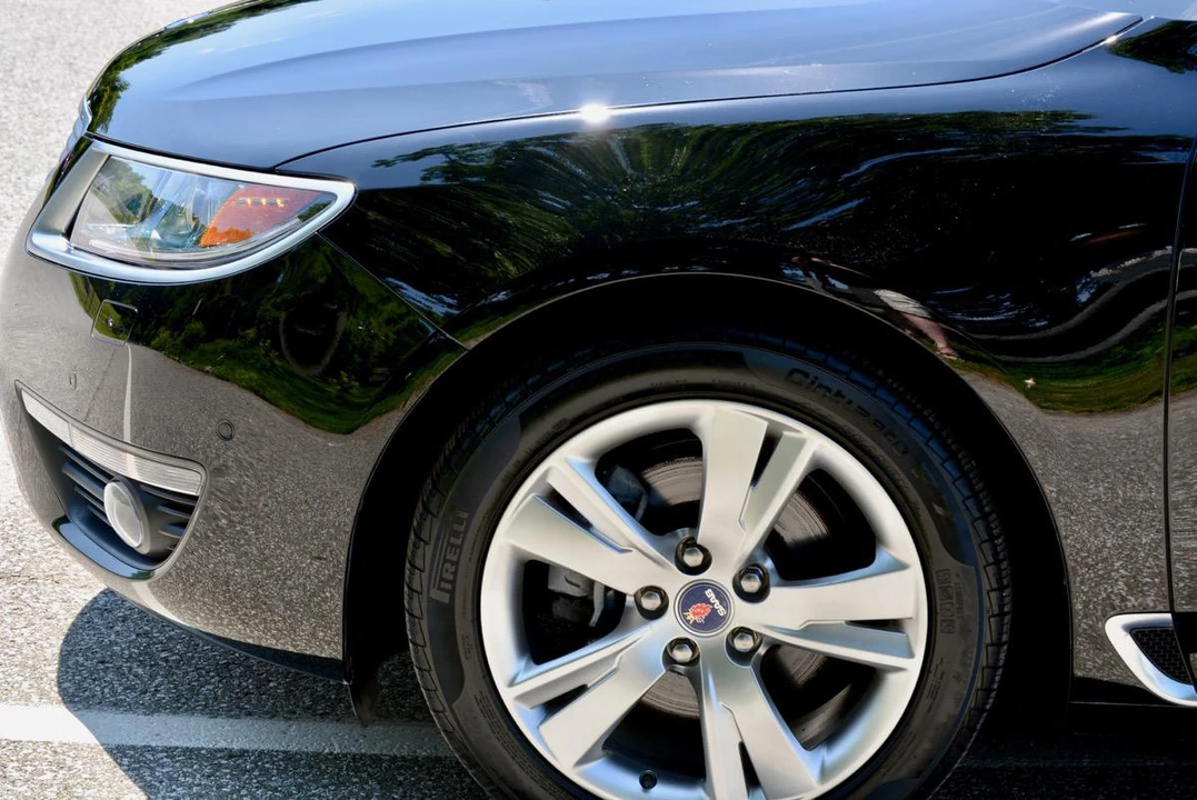 2011 Saab 9-5 2nd Gen - Image 17 of 31